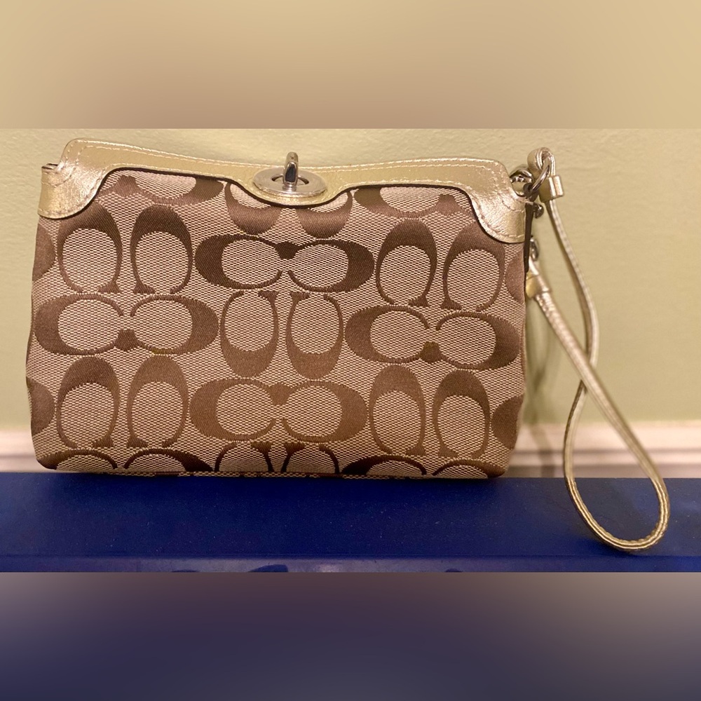 Coach Tan and Cream Signature Clutch
